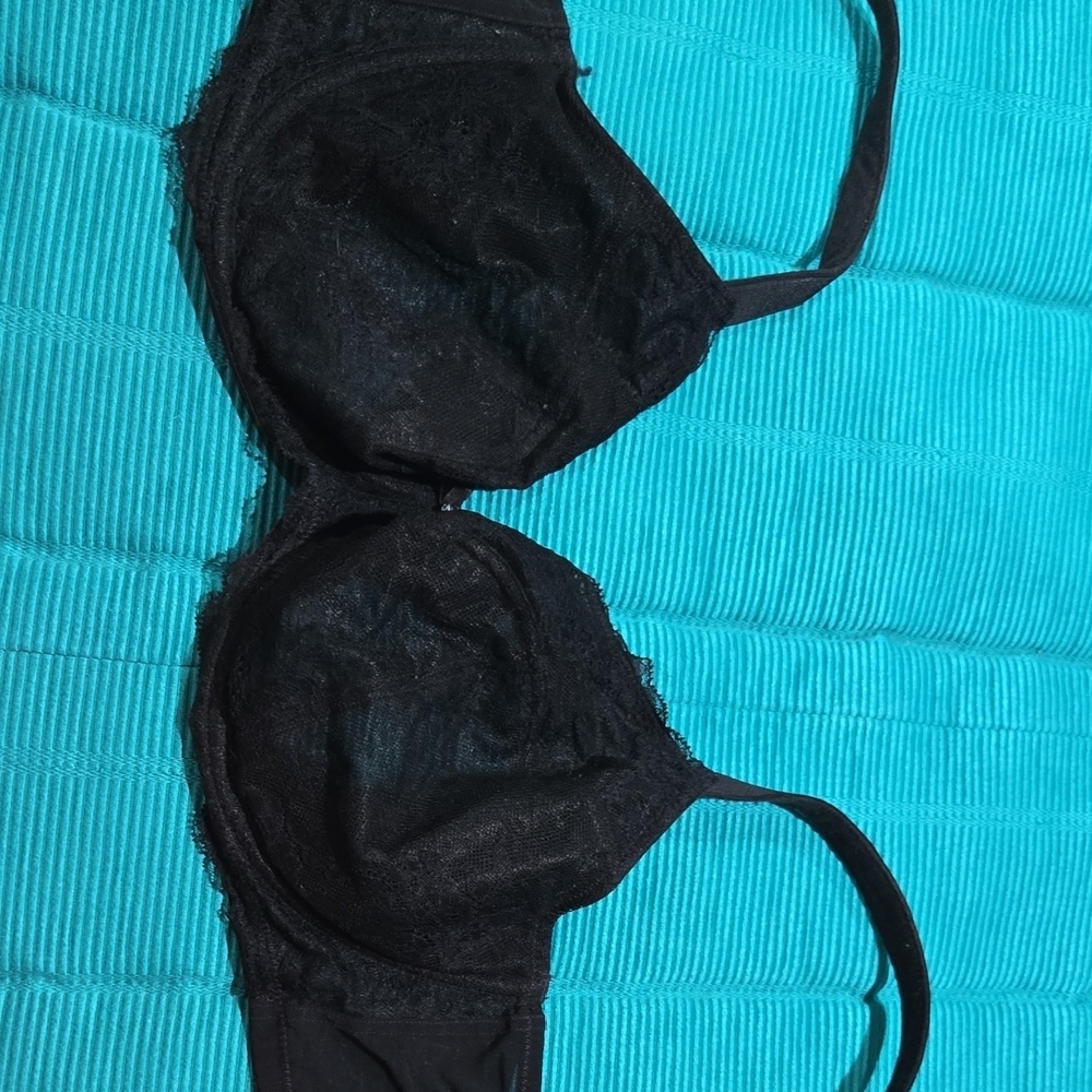 Elegant Black Lace Bra